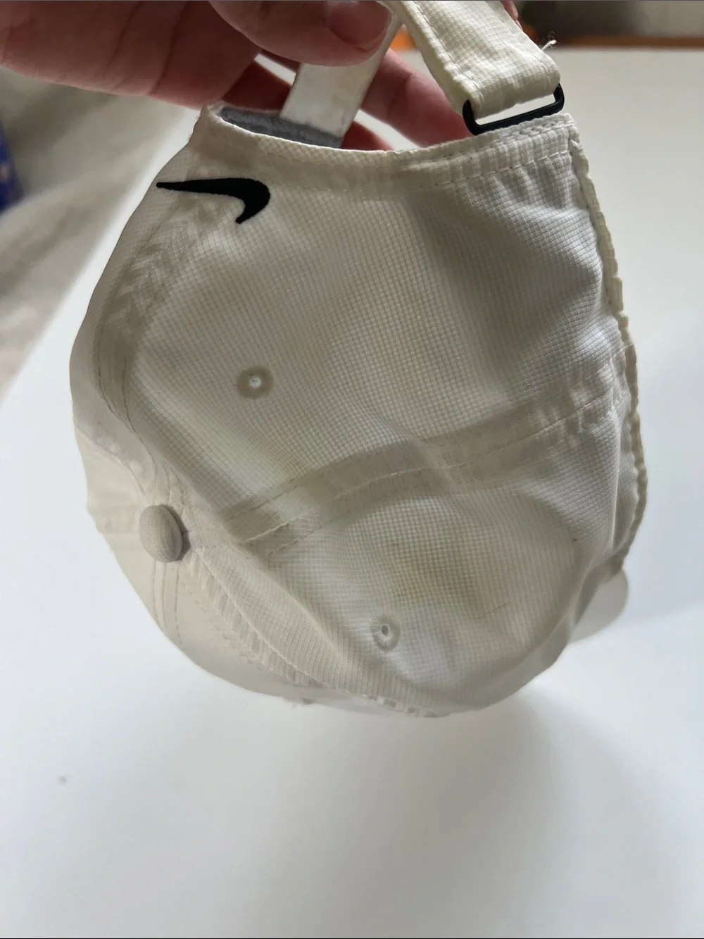 Child Nike White Cap Dri-Fit with Black Swoosh Logo And Reflective Back Tag - Picture 5 of 11